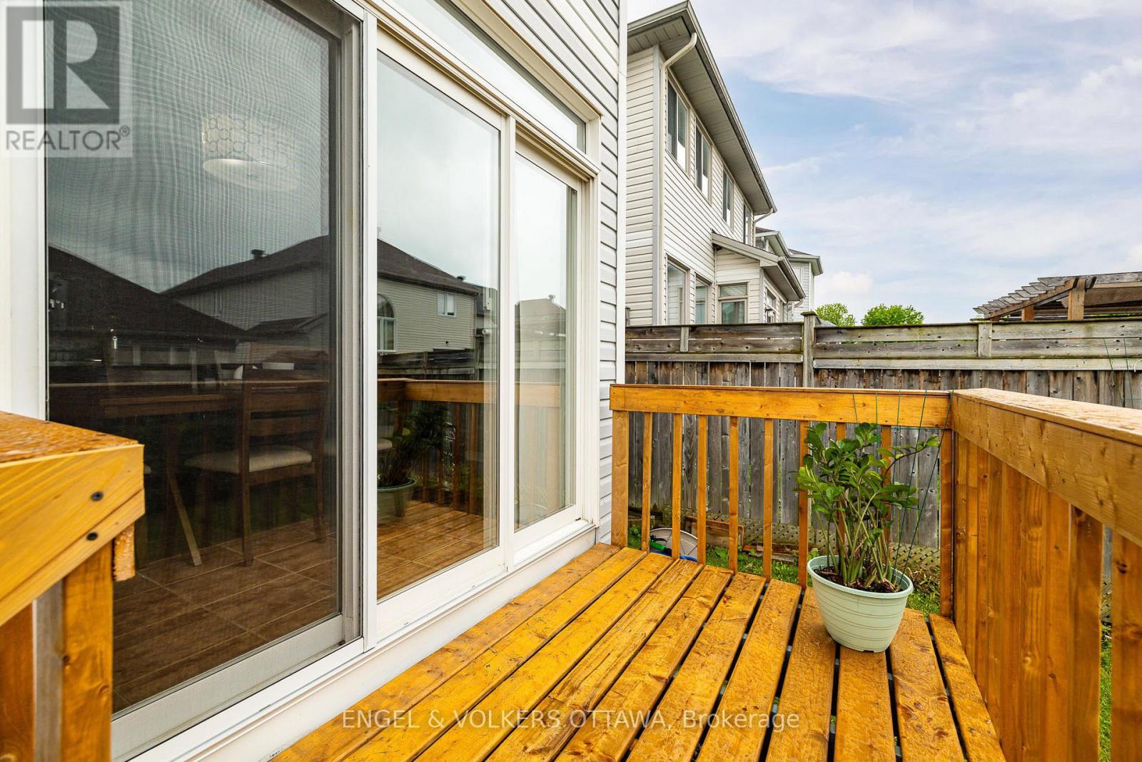 166 MACARA CRESCENT, Ottawa. Luxury613. By Peter Sagos - Image 47