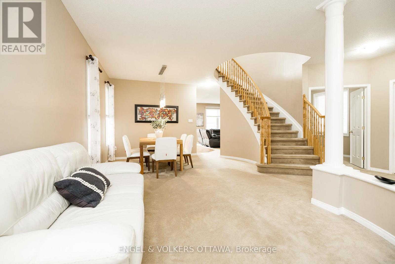 166 MACARA CRESCENT, Ottawa. Luxury613. By Peter Sagos - Image 8
