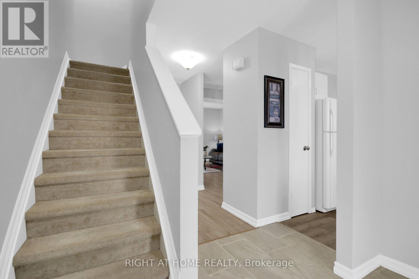 3 Bed, 2 Bath House for Sale in Ottawa – 16 – 3516 ALADDIN LANE, Ottawa – MLS# X13540984 - Image 15