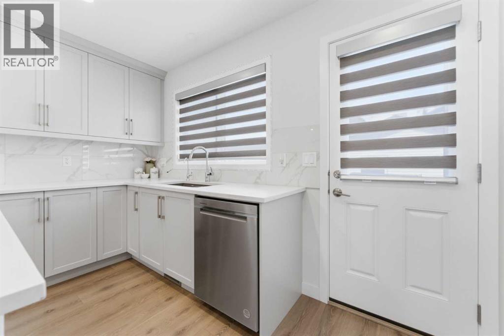 Spacious Kitchen Area