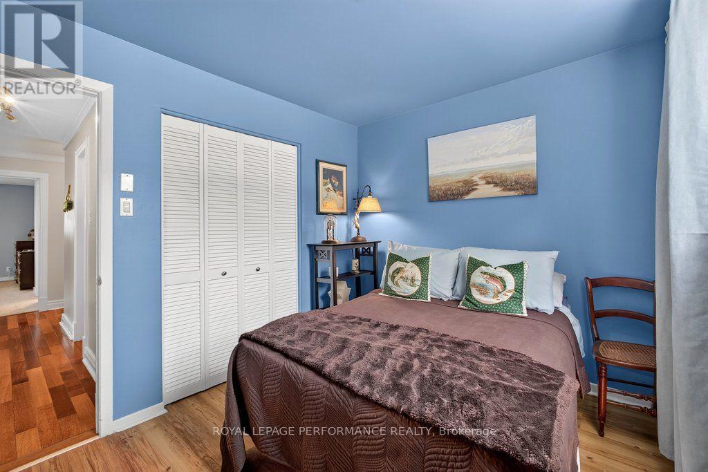 81 FRONT ROAD - 23