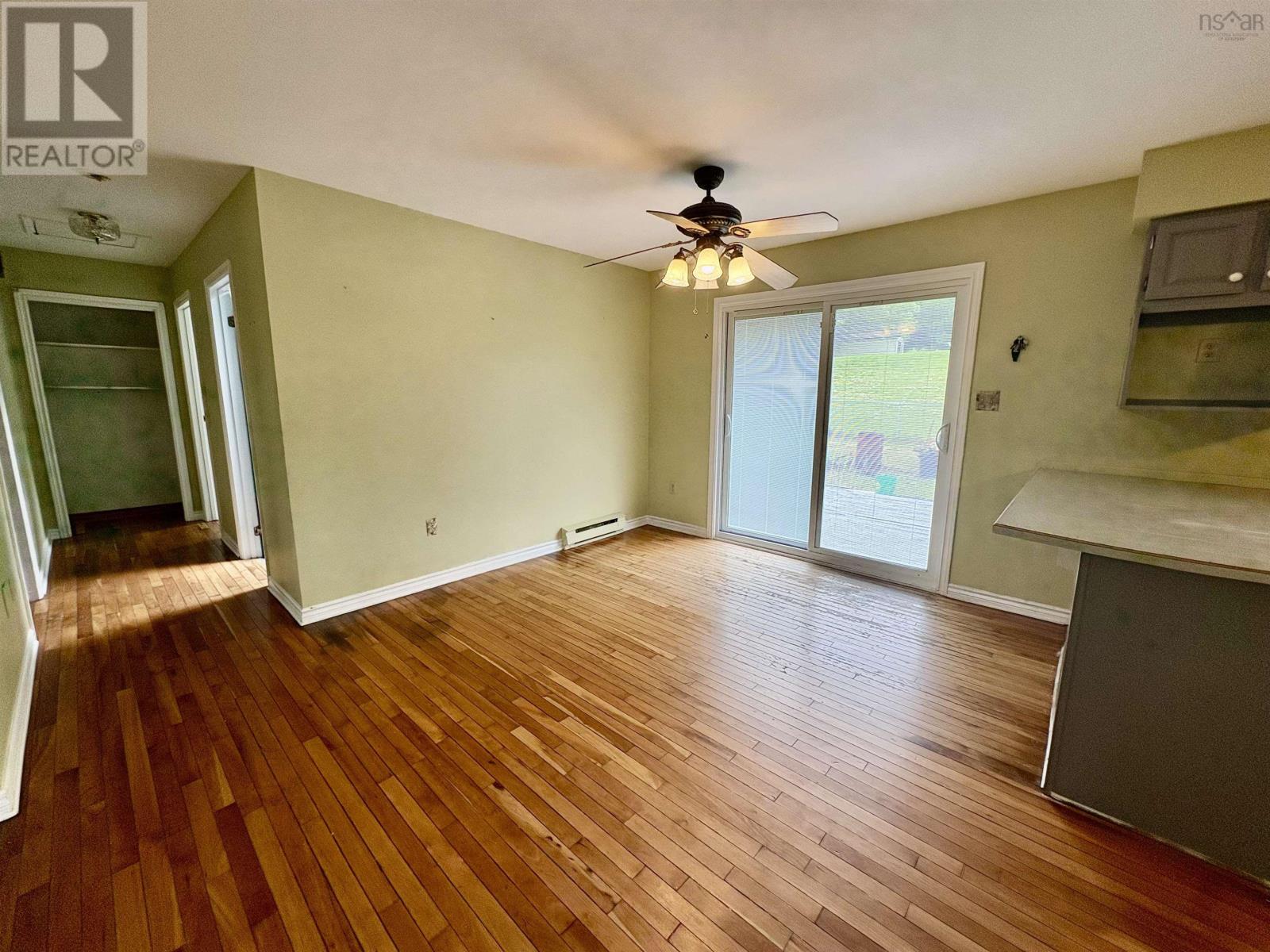 1 Whites Lake Avenue - 16