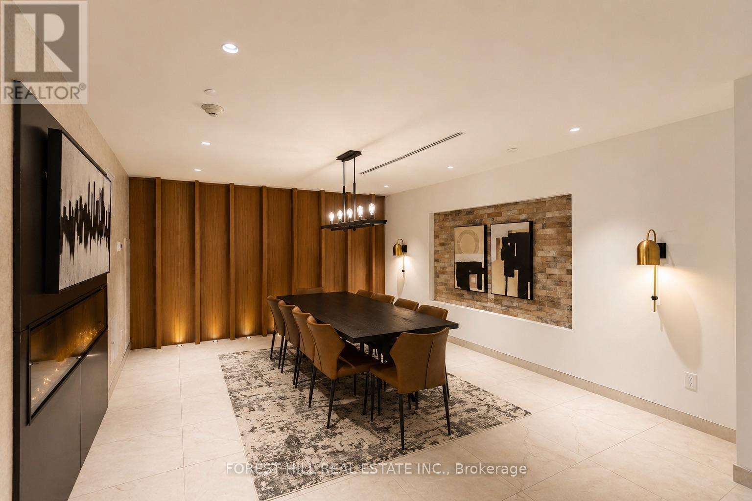 #717 2300 ST. CLAIR AVENUE - 20