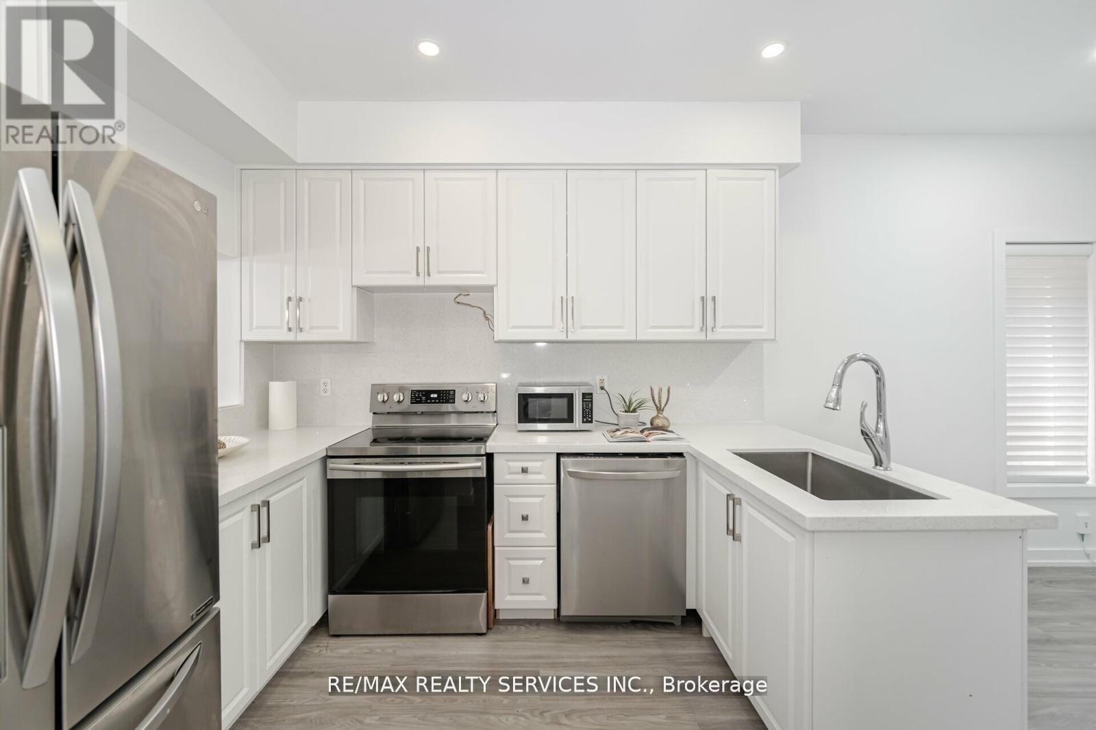 17 DAWES ROAD - 10