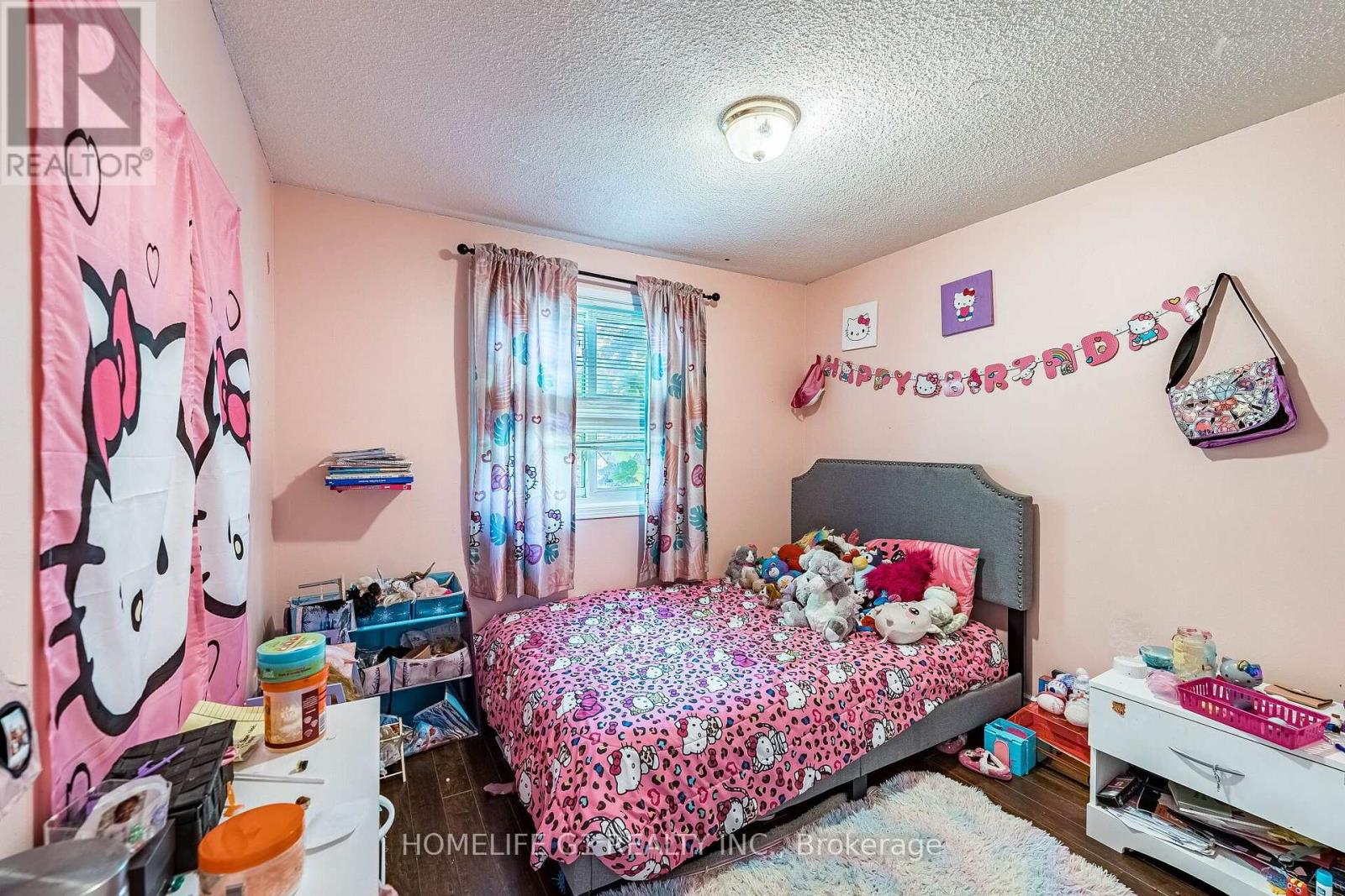 48 THATCHER COURT - 19