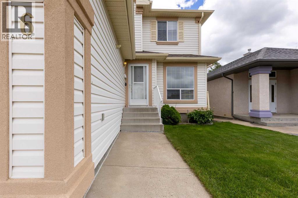 6 Fairmont Cove S - 4