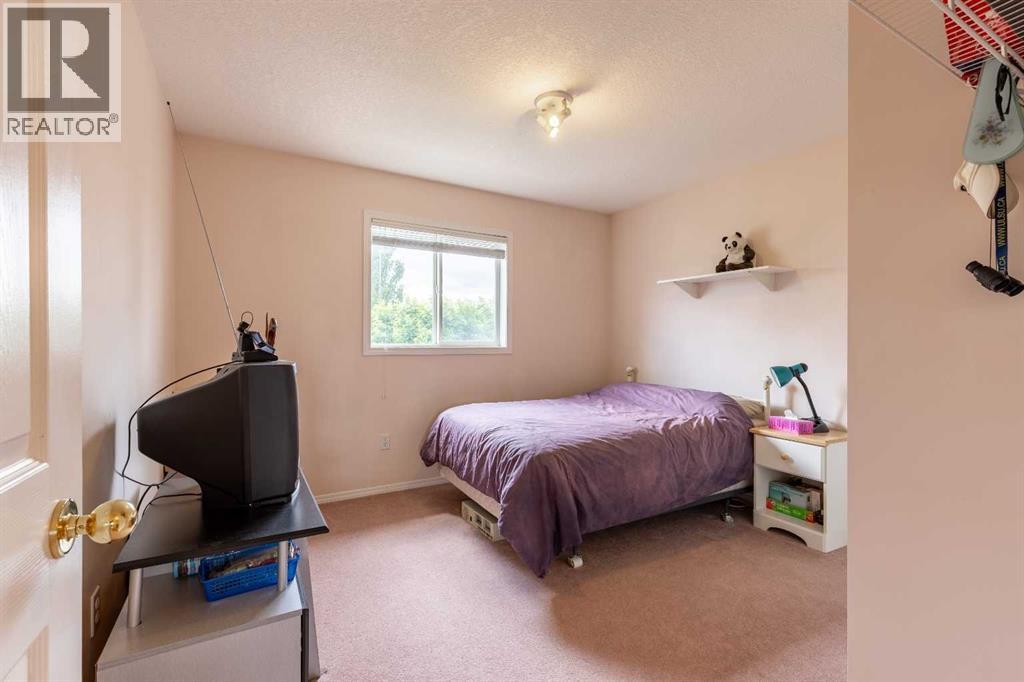 6 Fairmont Cove S - 17