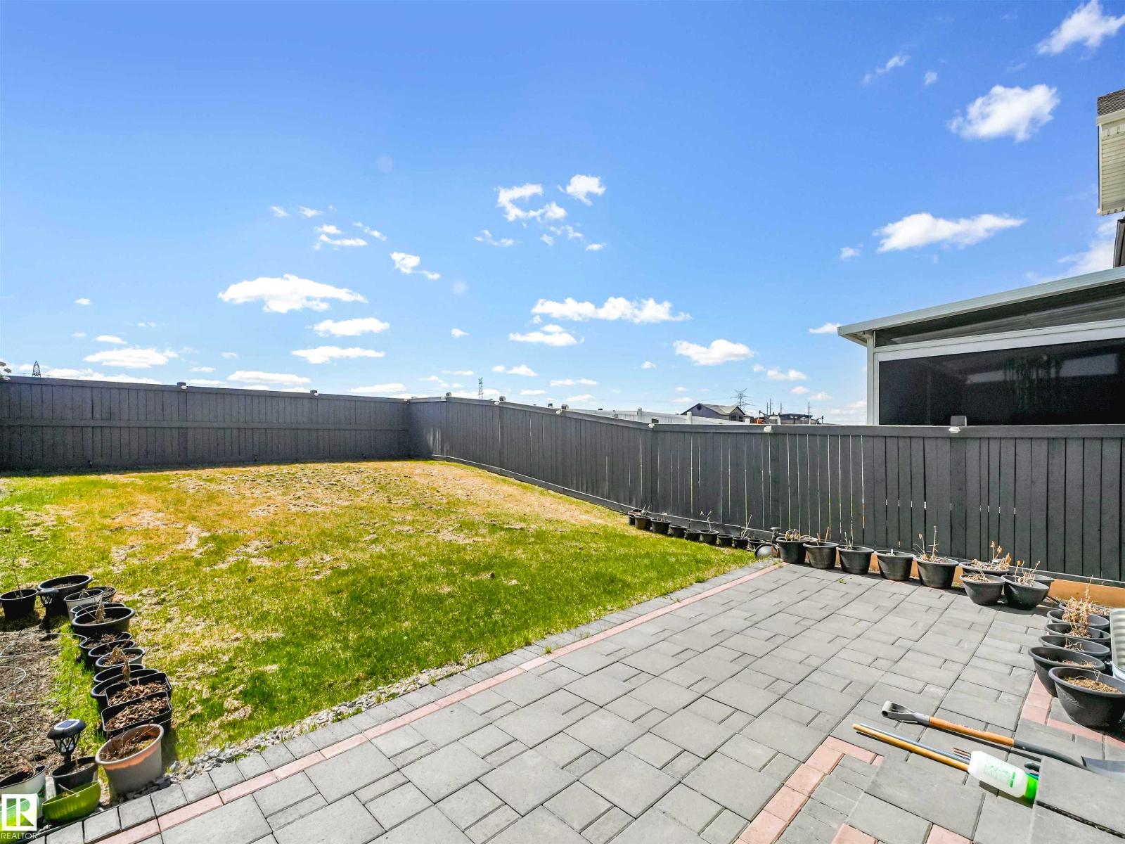 2435 12 AV NW - 8