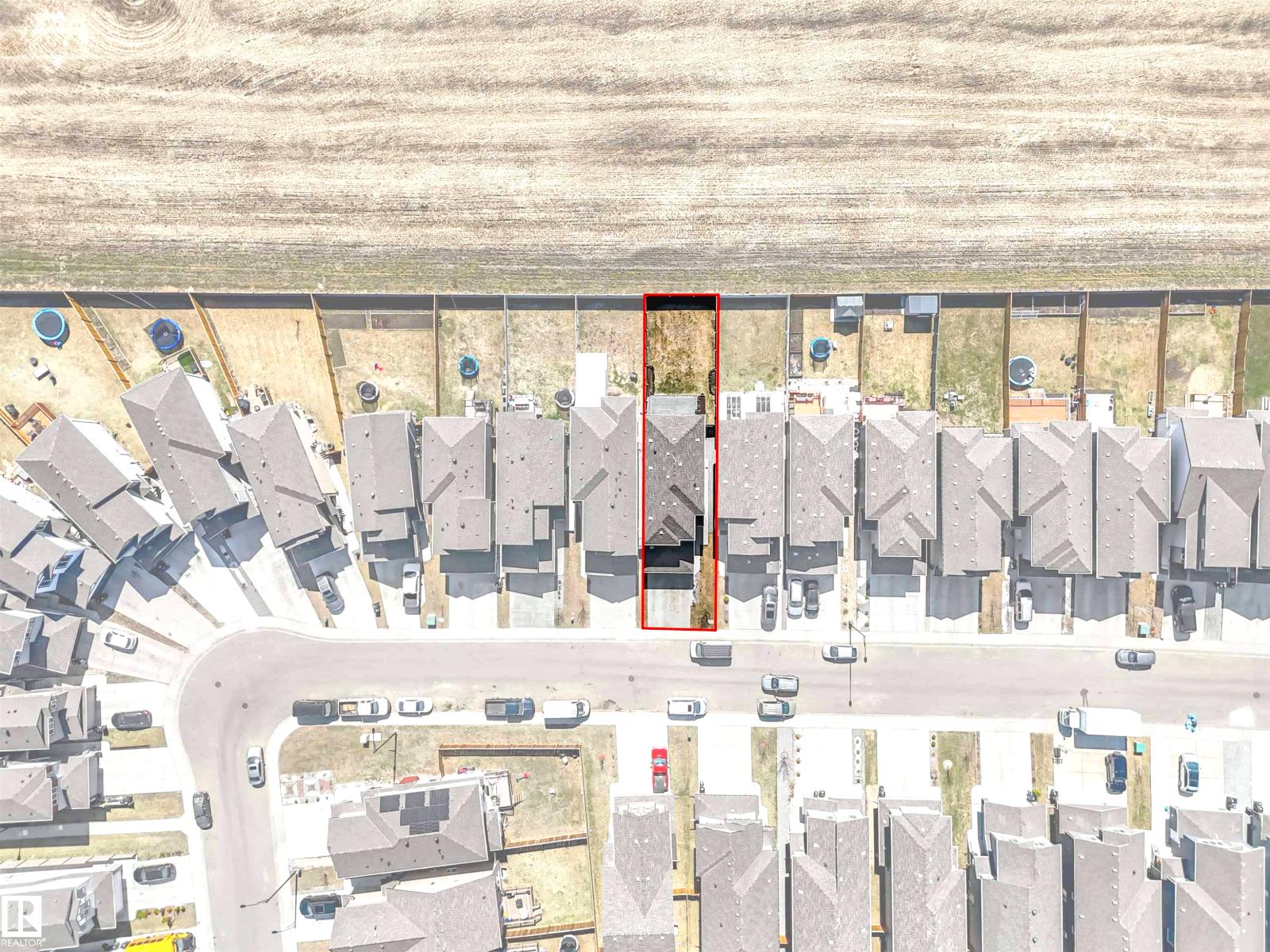 2435 12 AV NW - 17