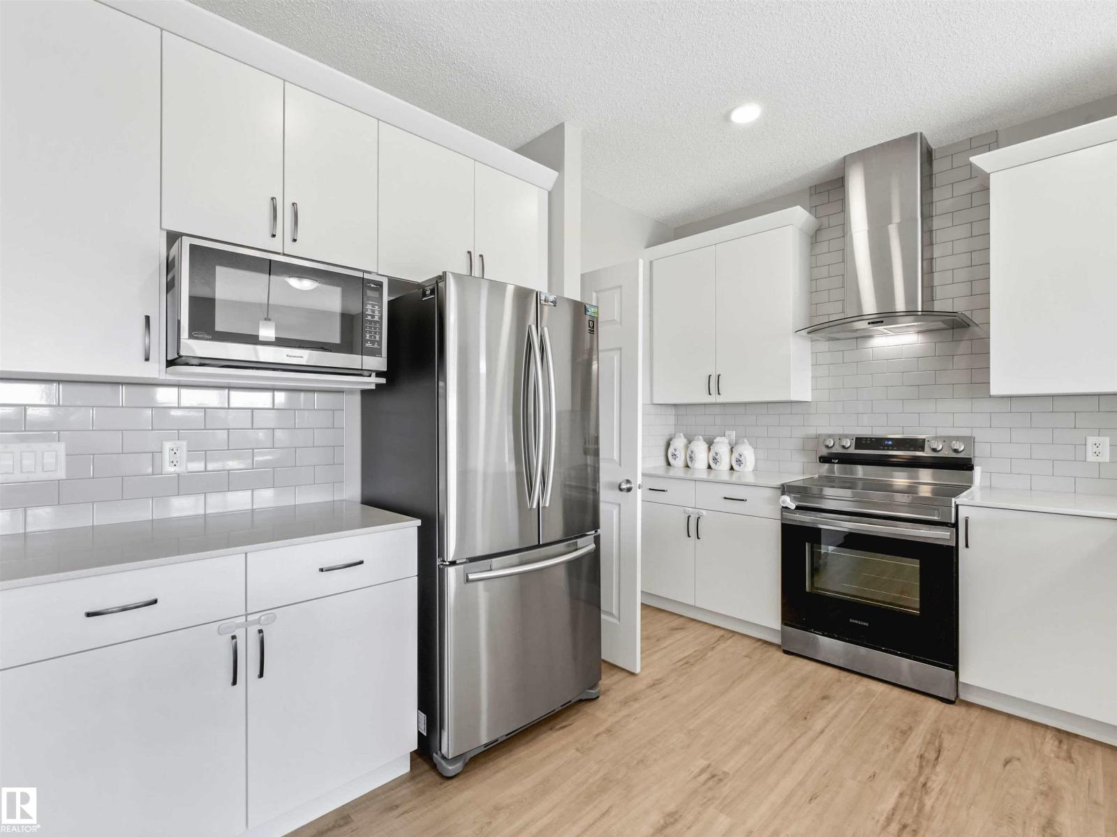 2435 12 AV NW - 31