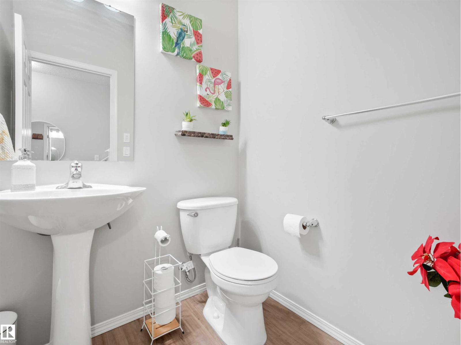 2435 12 AV NW - 43