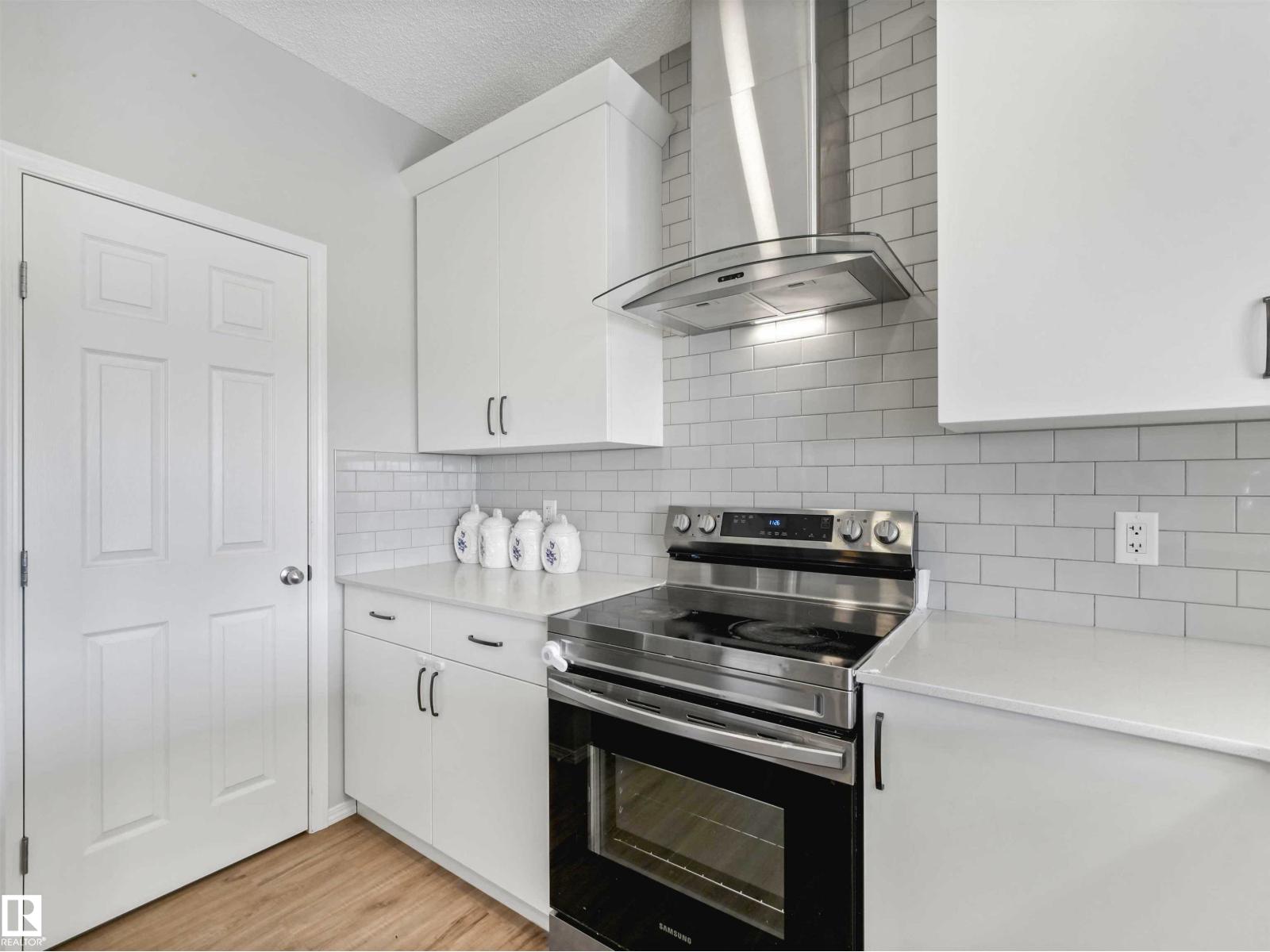 2435 12 AV NW - 33