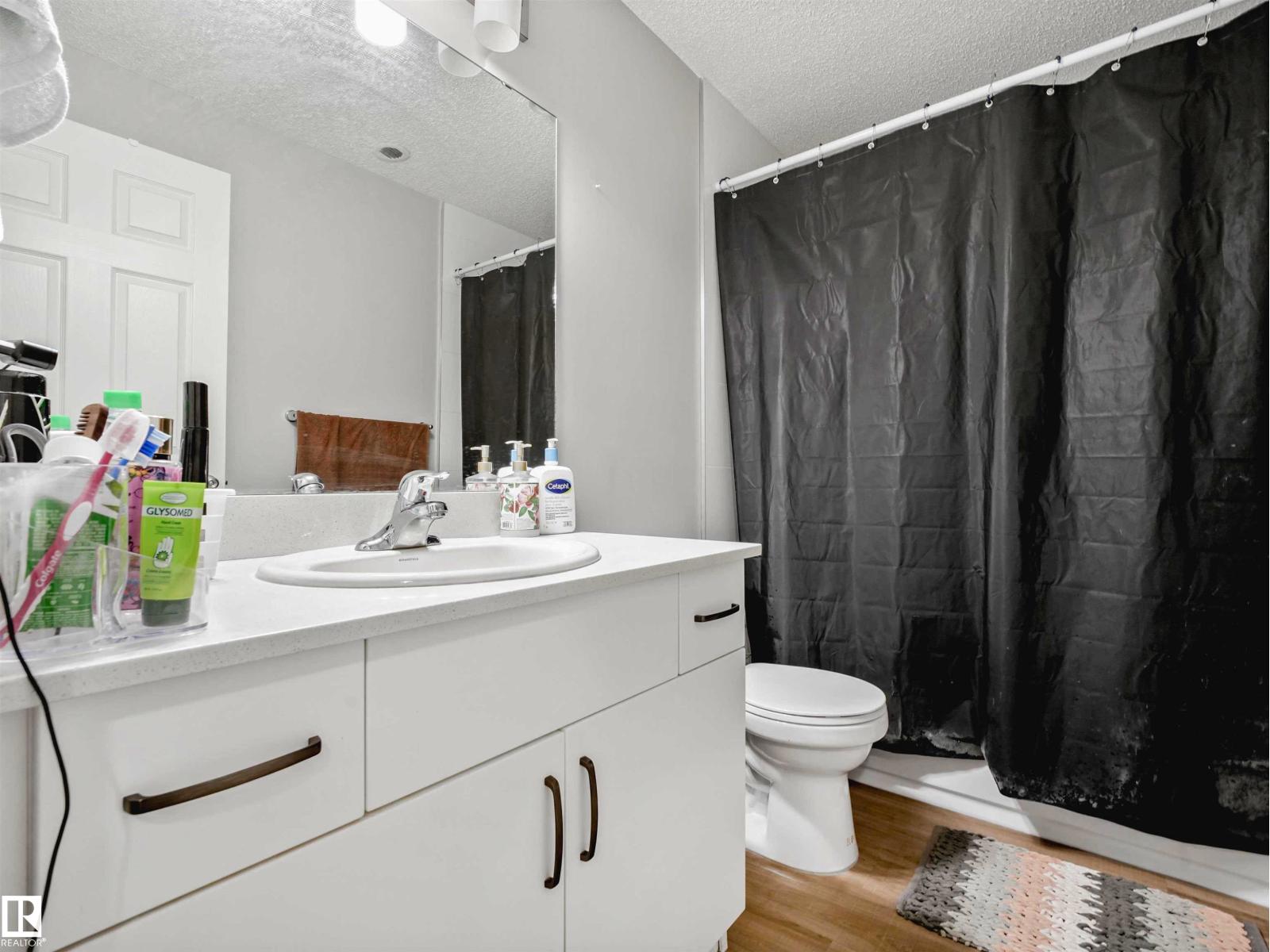 2435 12 AV NW - 64