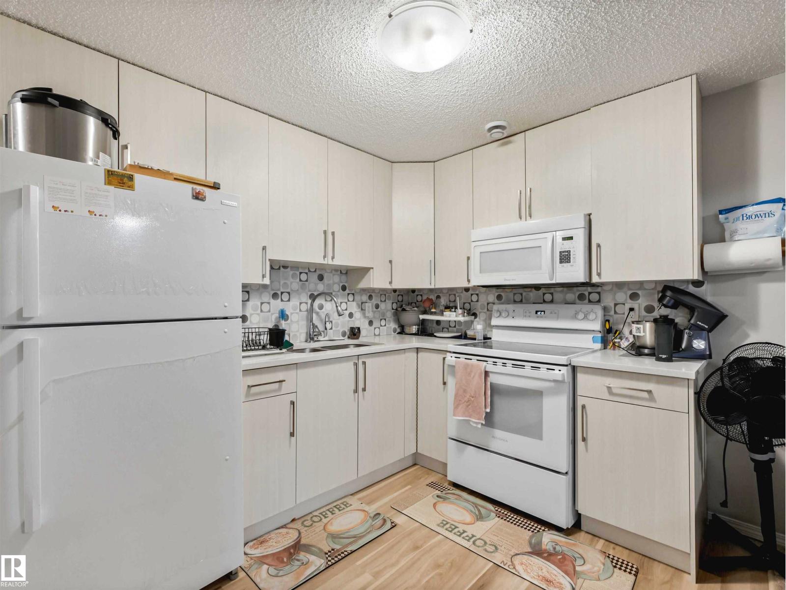 2435 12 AV NW - 67