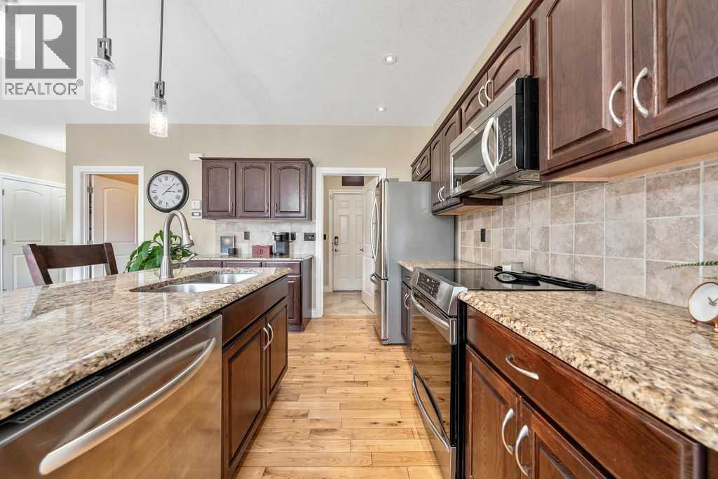 709 3 Street SW - 15