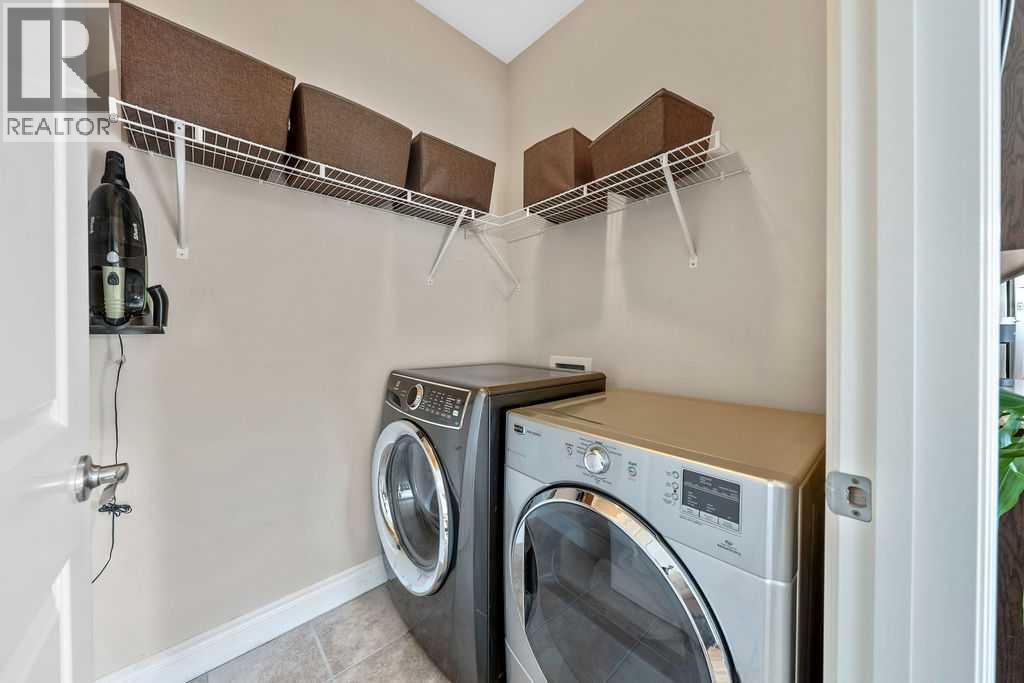 709 3 Street SW - 26