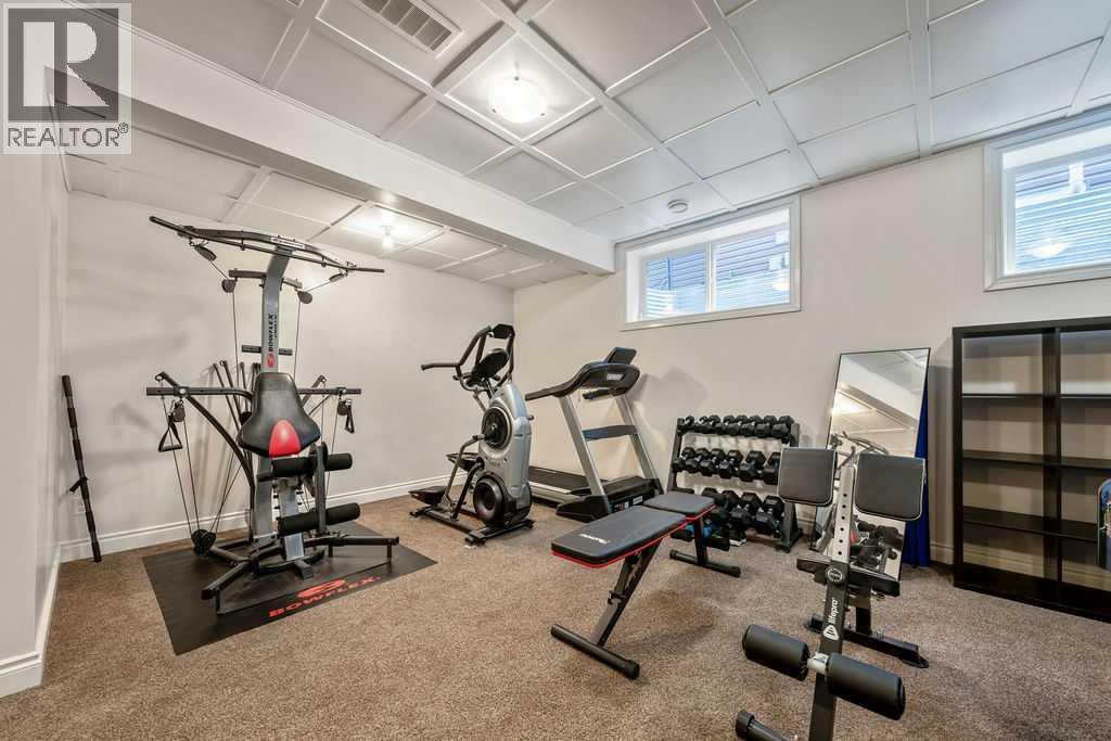 709 3 Street SW - 32