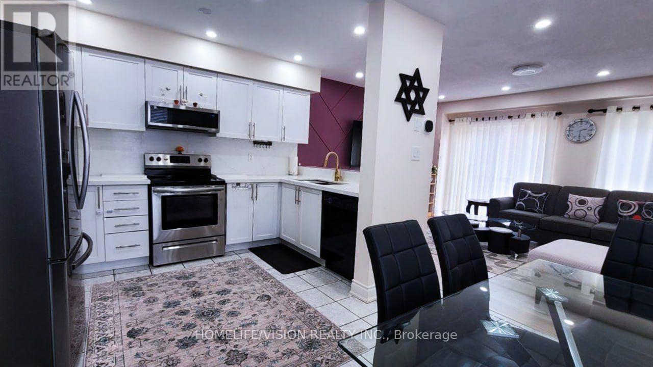 11 CHRISTEPHEN CRESCENT - 4