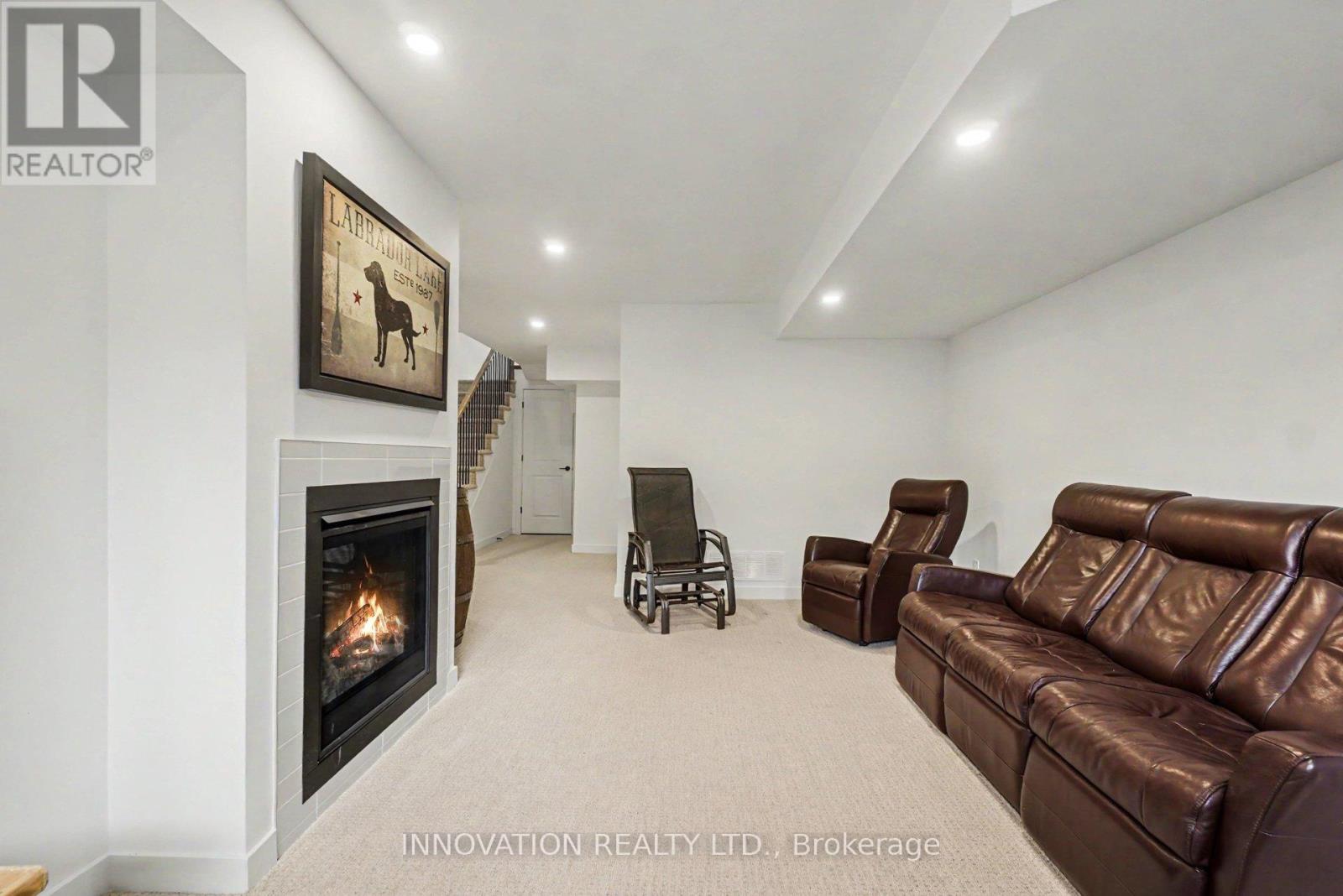 159 WABIKON CRESCENT S - 33