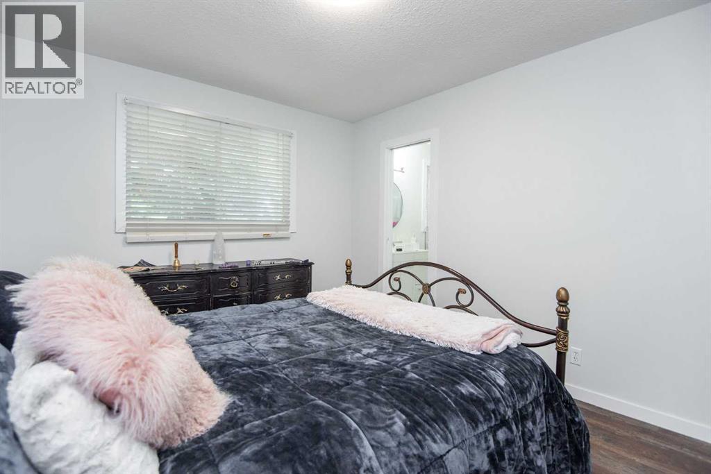 105 Bell Street - 16
