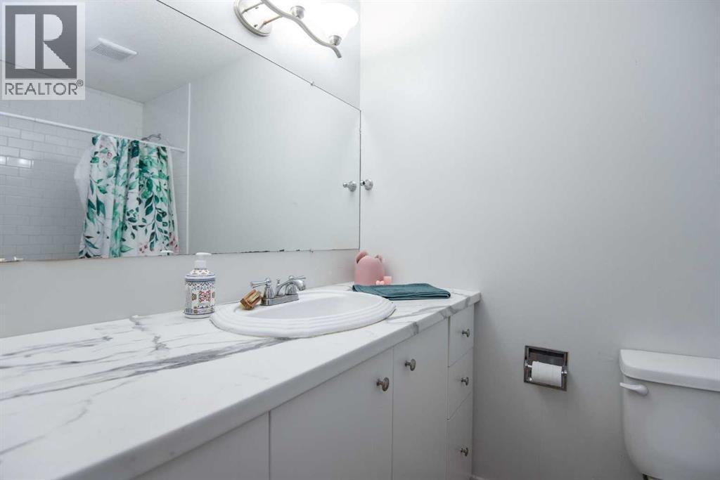 105 Bell Street - 22