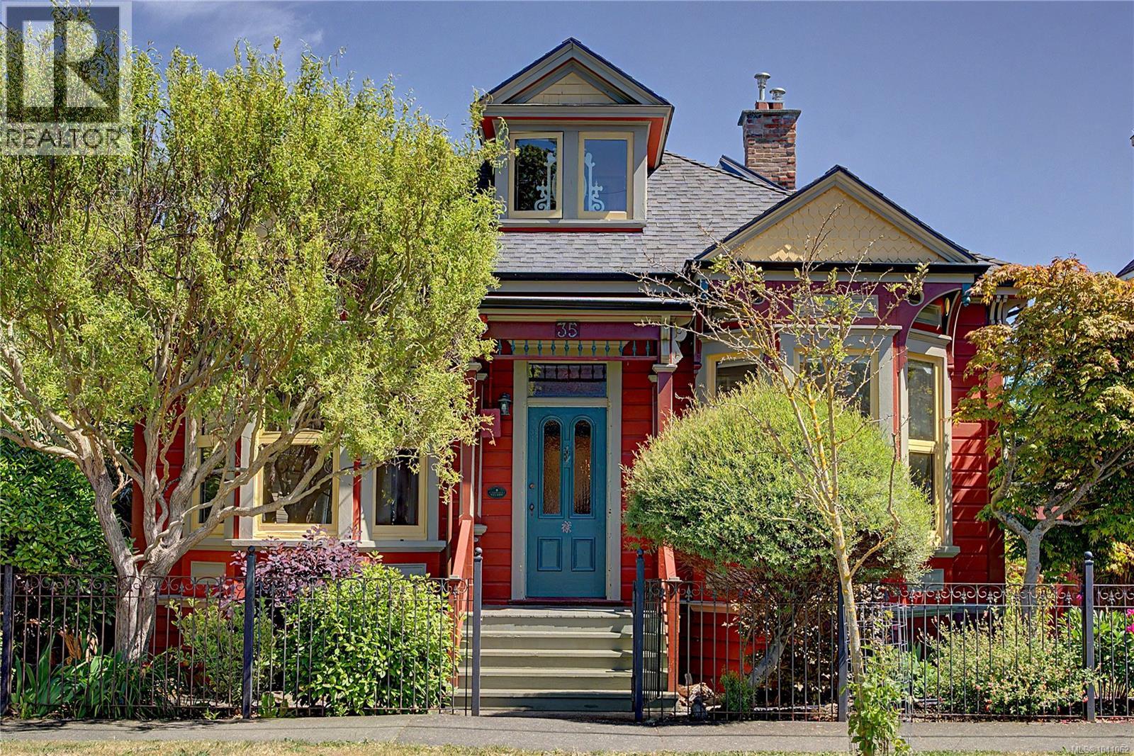 35 San Jose Ave W - 1