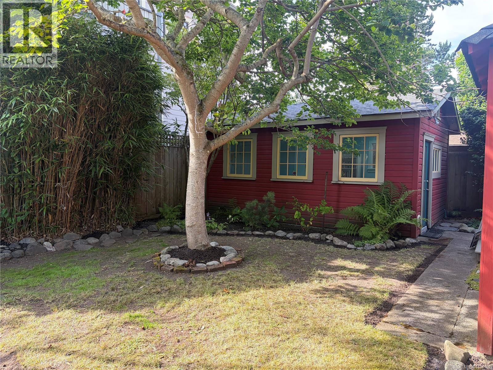 35 San Jose Ave W - 41