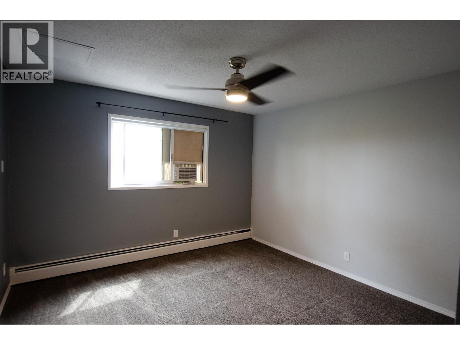 #215 392 KILLOREN CRESCENT - 11