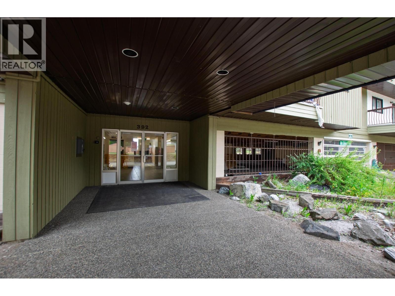 #215 392 KILLOREN CRESCENT - 2