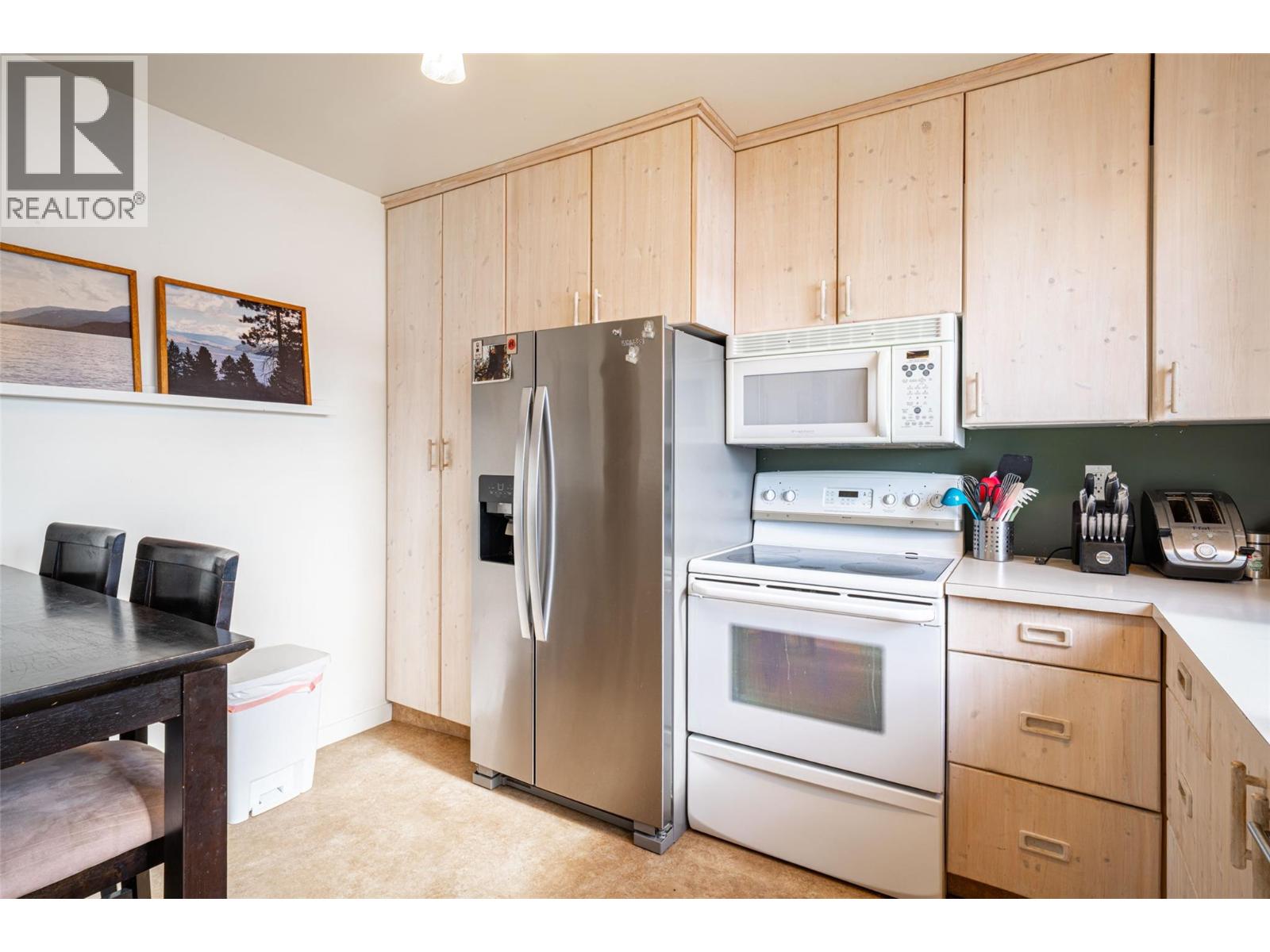 #16 8525 Ewing's Landing Road - 13