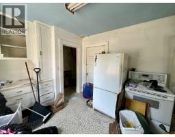 413 Eleventh Street, New Westminster, BC V3M4E9 Photo 12