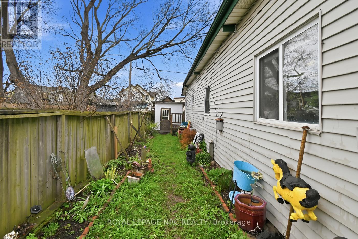 166 MITCHELL STREET - 25