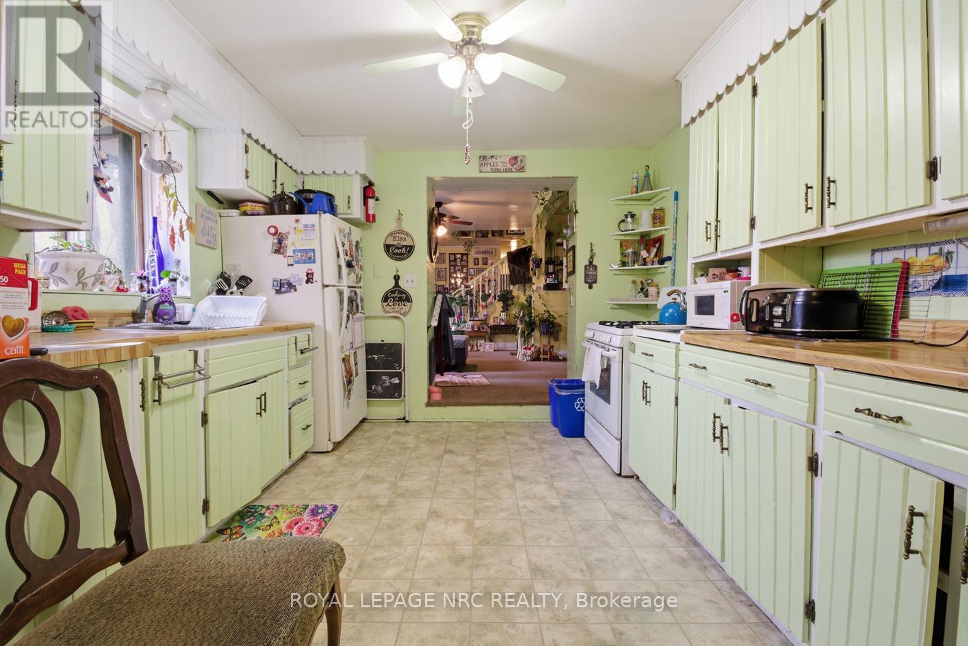 166 MITCHELL STREET - 14