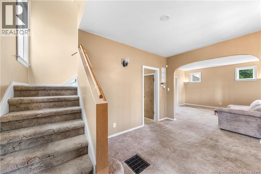 10 Bellevue Street - 11