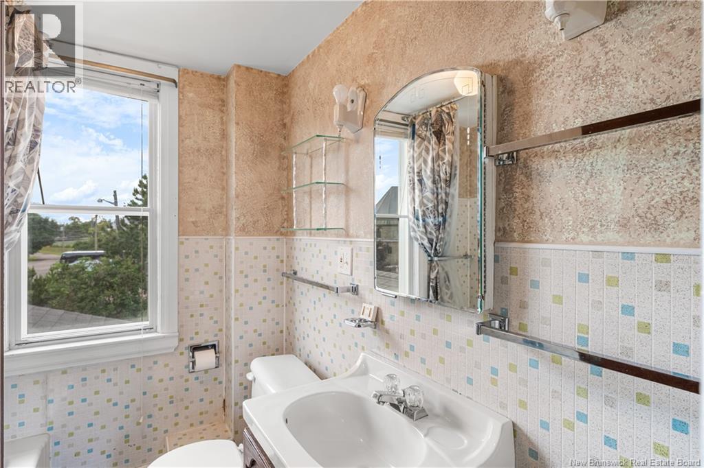 10 Bellevue Street - 32