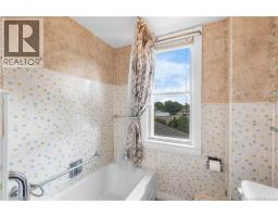 10 Bellevue Street, Bouctouche, NB E4S2W3 Photo 33