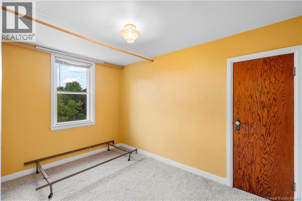 10 Bellevue Street - 34