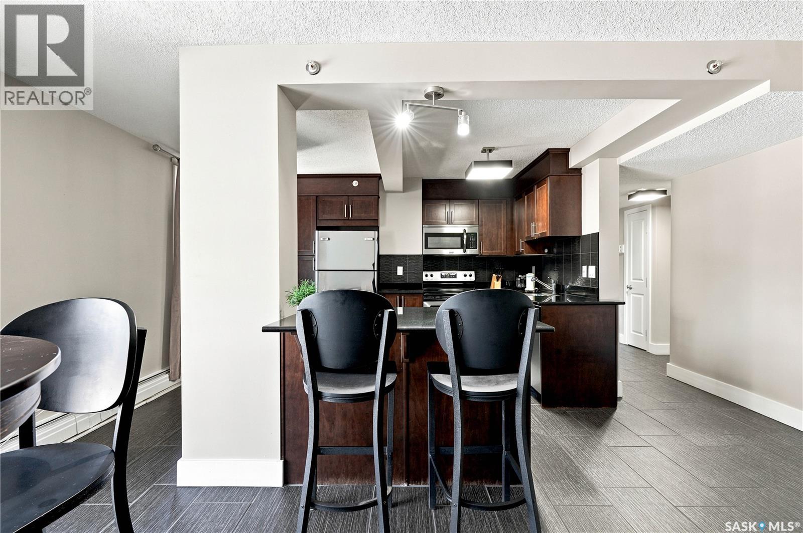#205 320 5th AVENUE N - 9