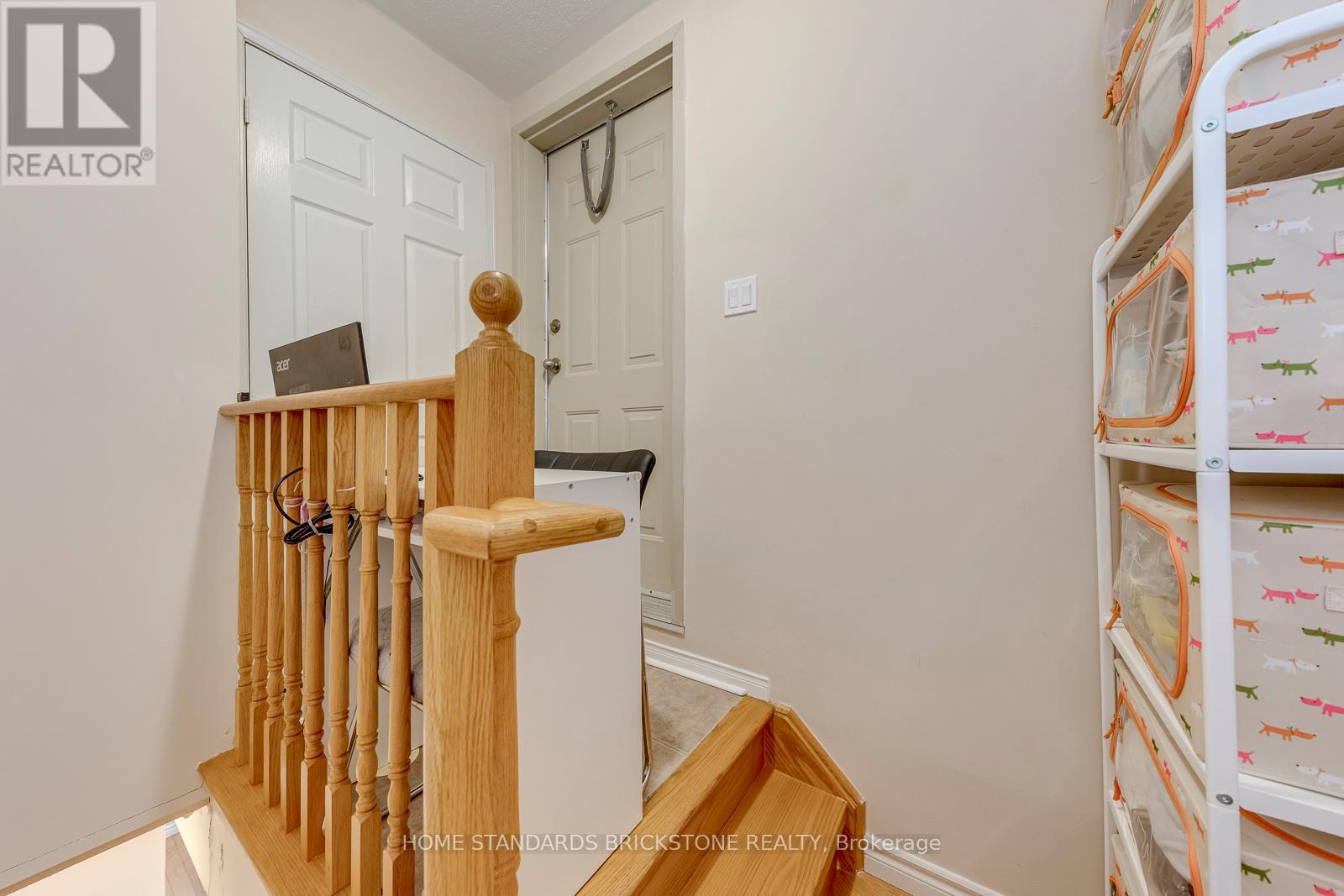 #291 306 JOHN STREET - 17