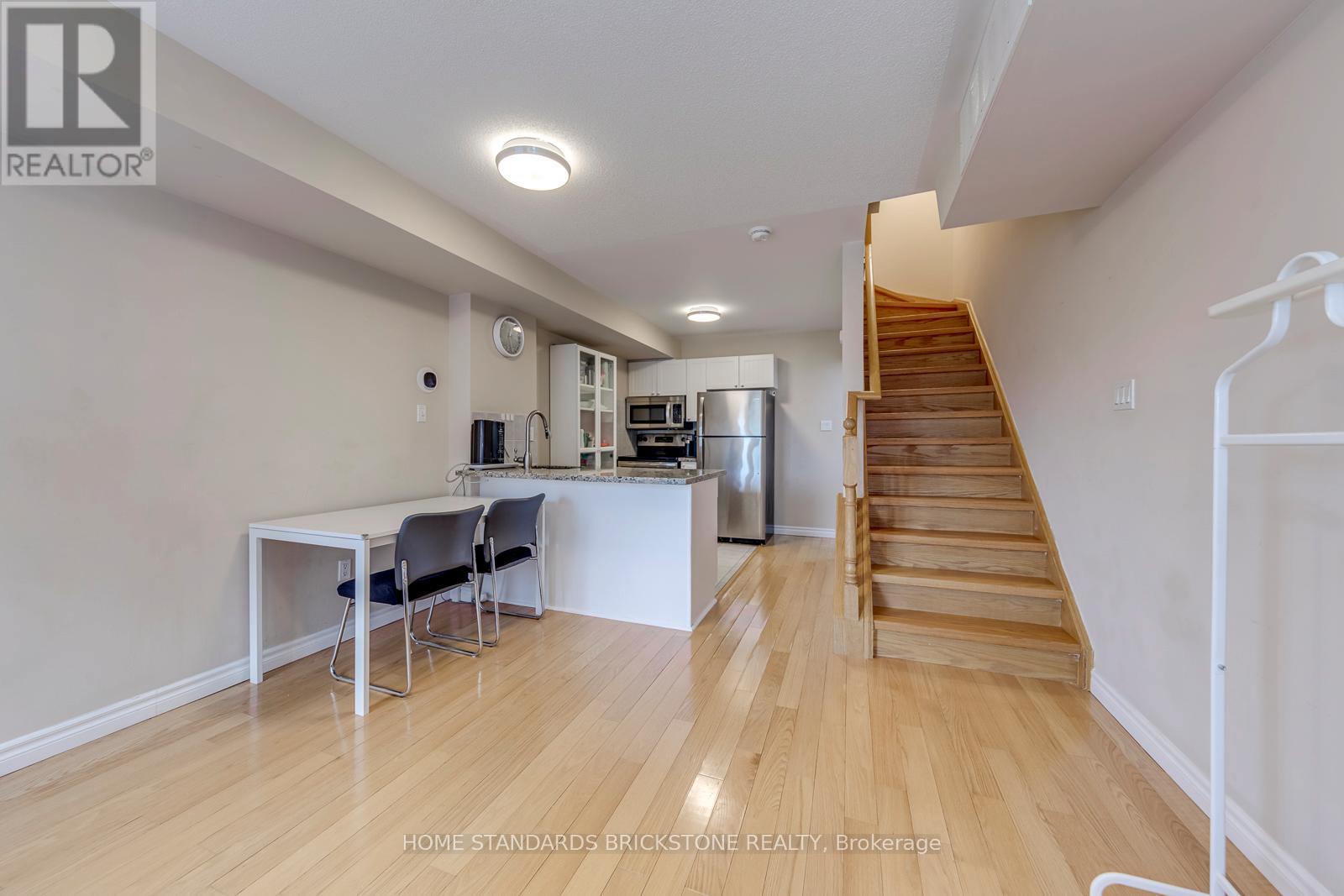 #291 306 JOHN STREET - 8
