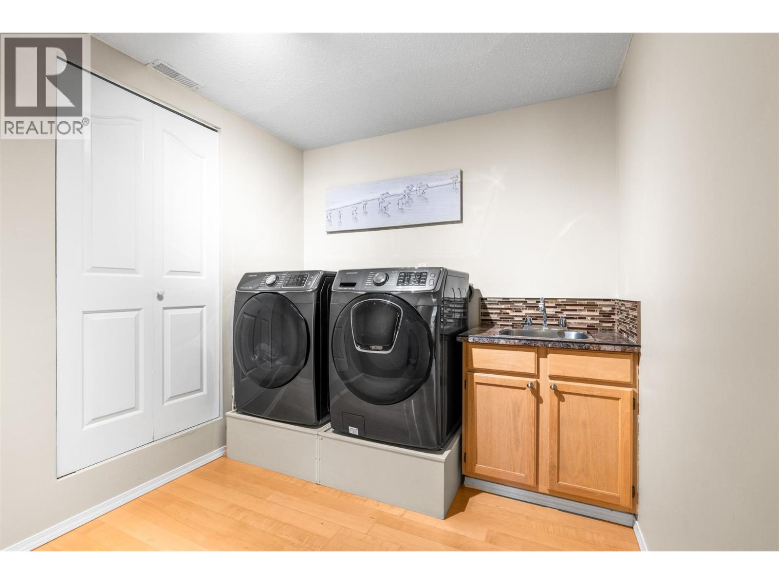 130 Overlook Place - 44