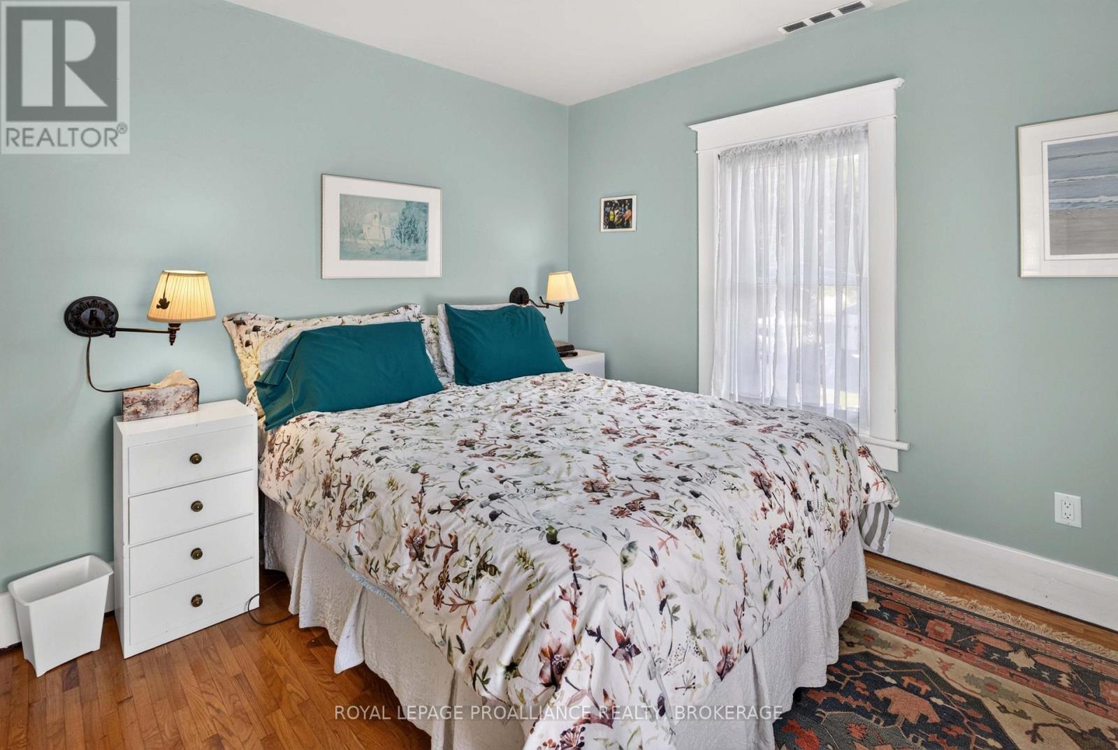 166 ALMA AVENUE - 27