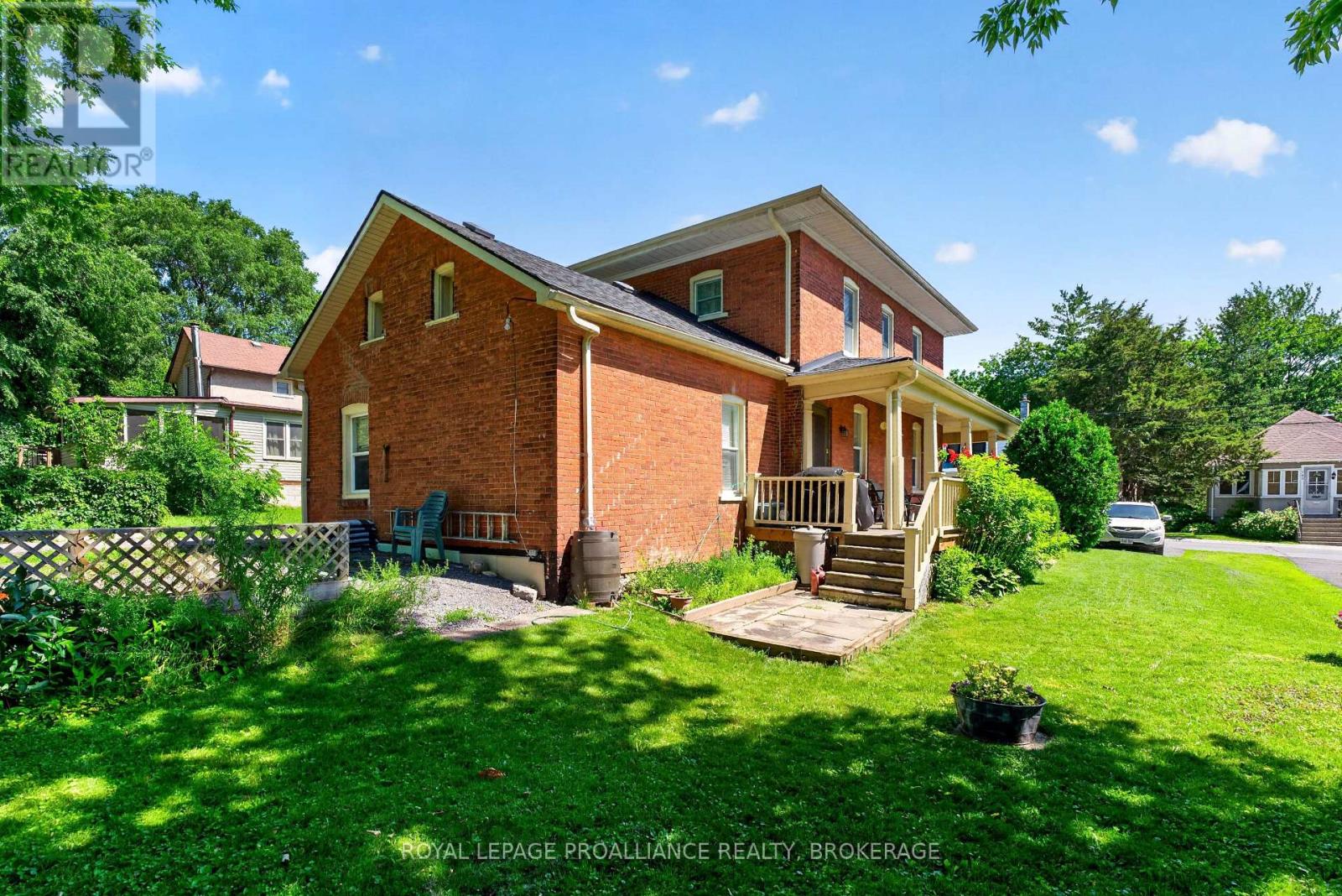 166 ALMA AVENUE - 45