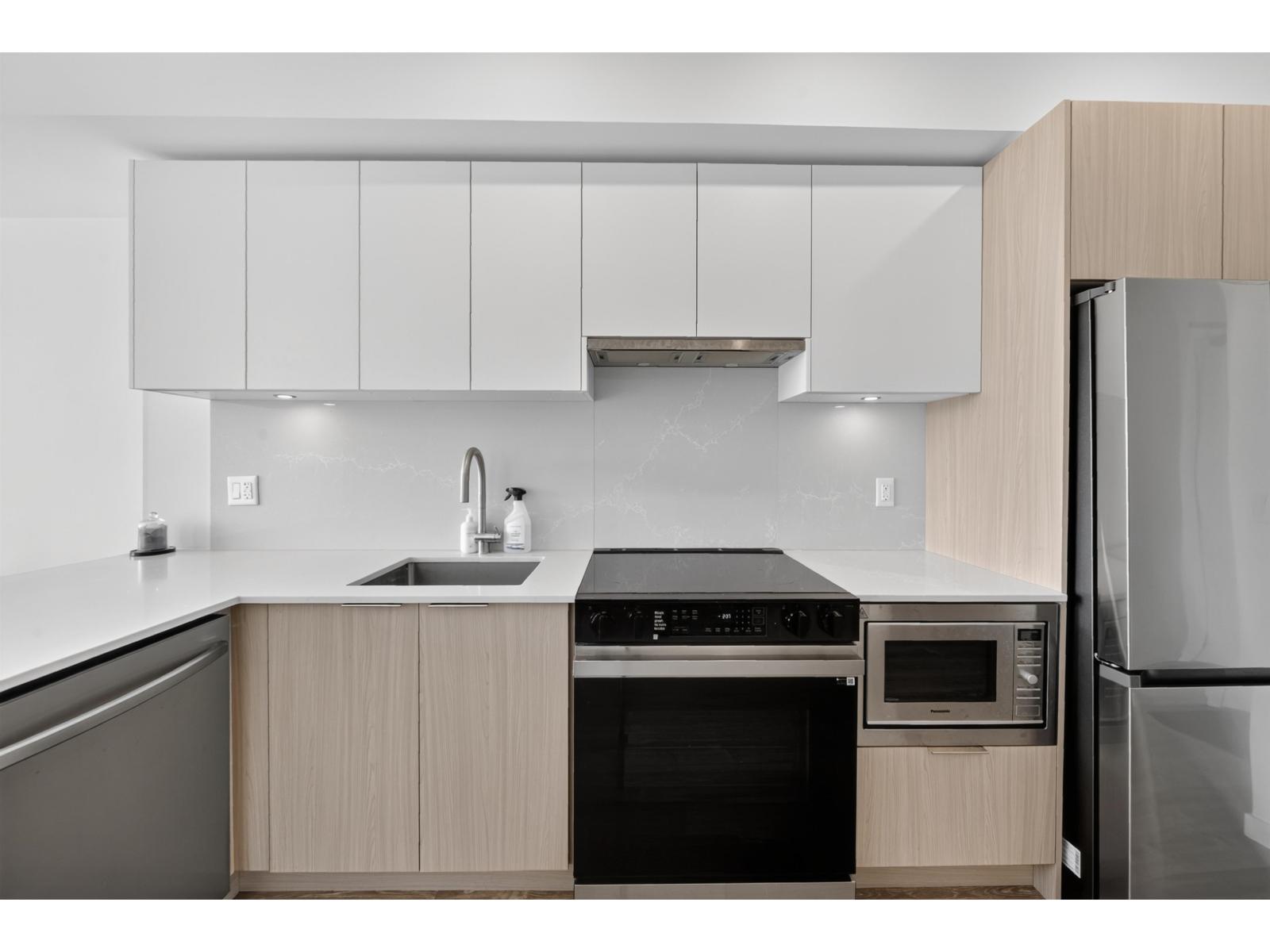 611 10829 140 STREET, Surrey
