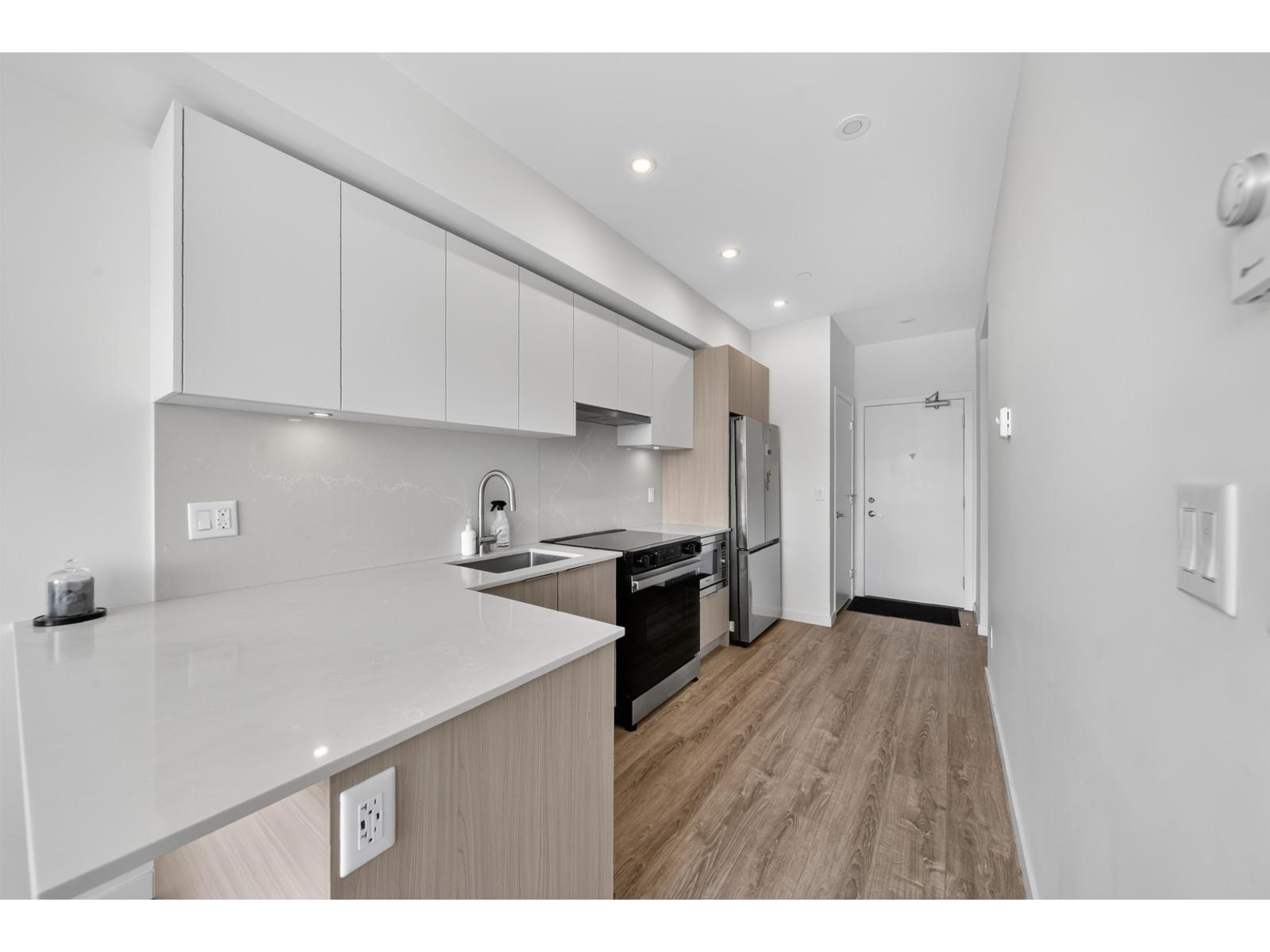 611 10829 140 STREET, Surrey