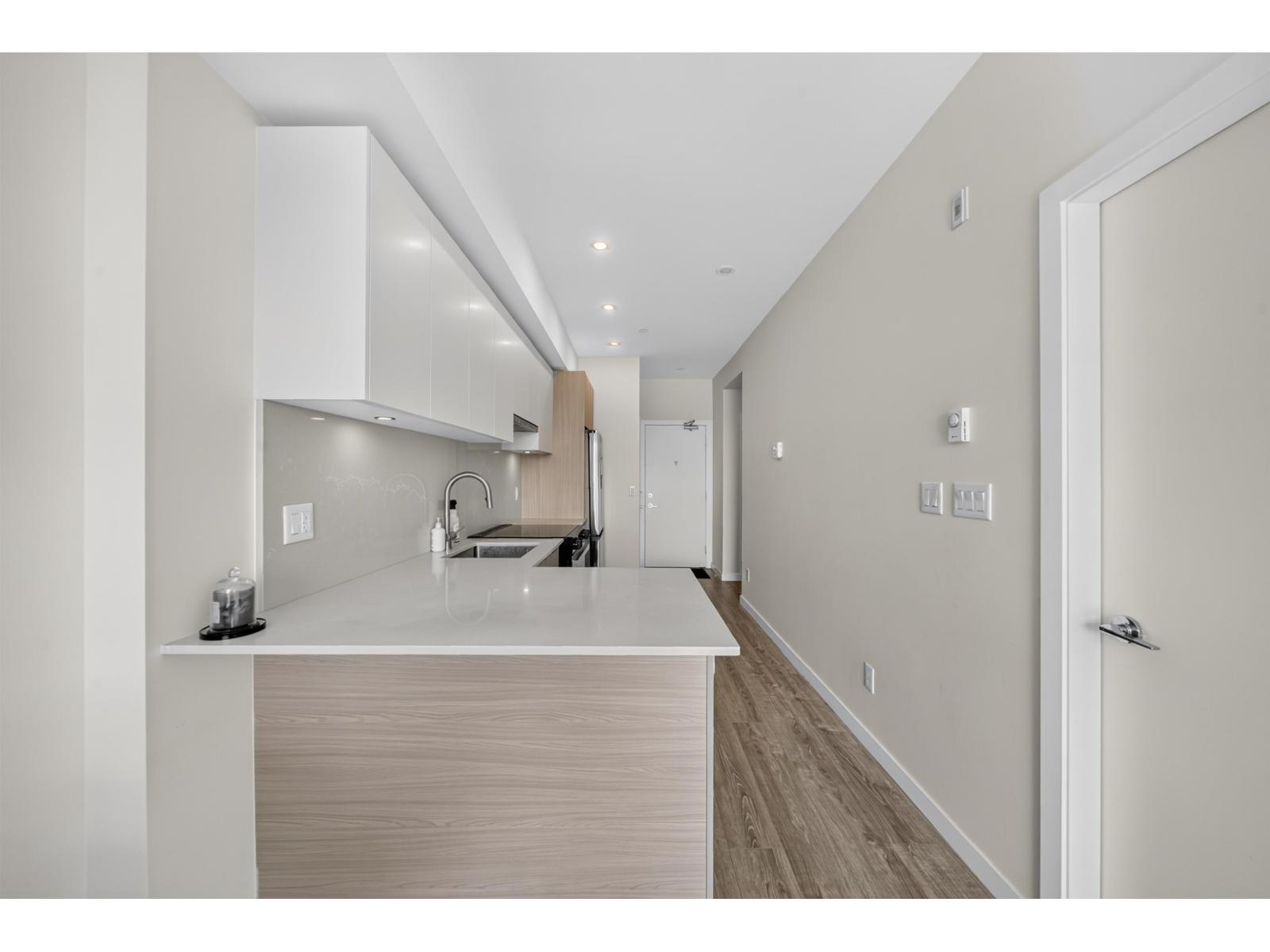 611 10829 140 STREET, Surrey