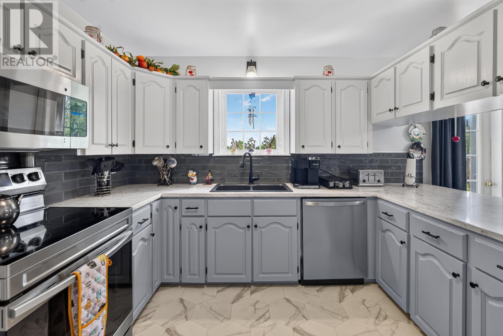 17 Centennial drive - 11