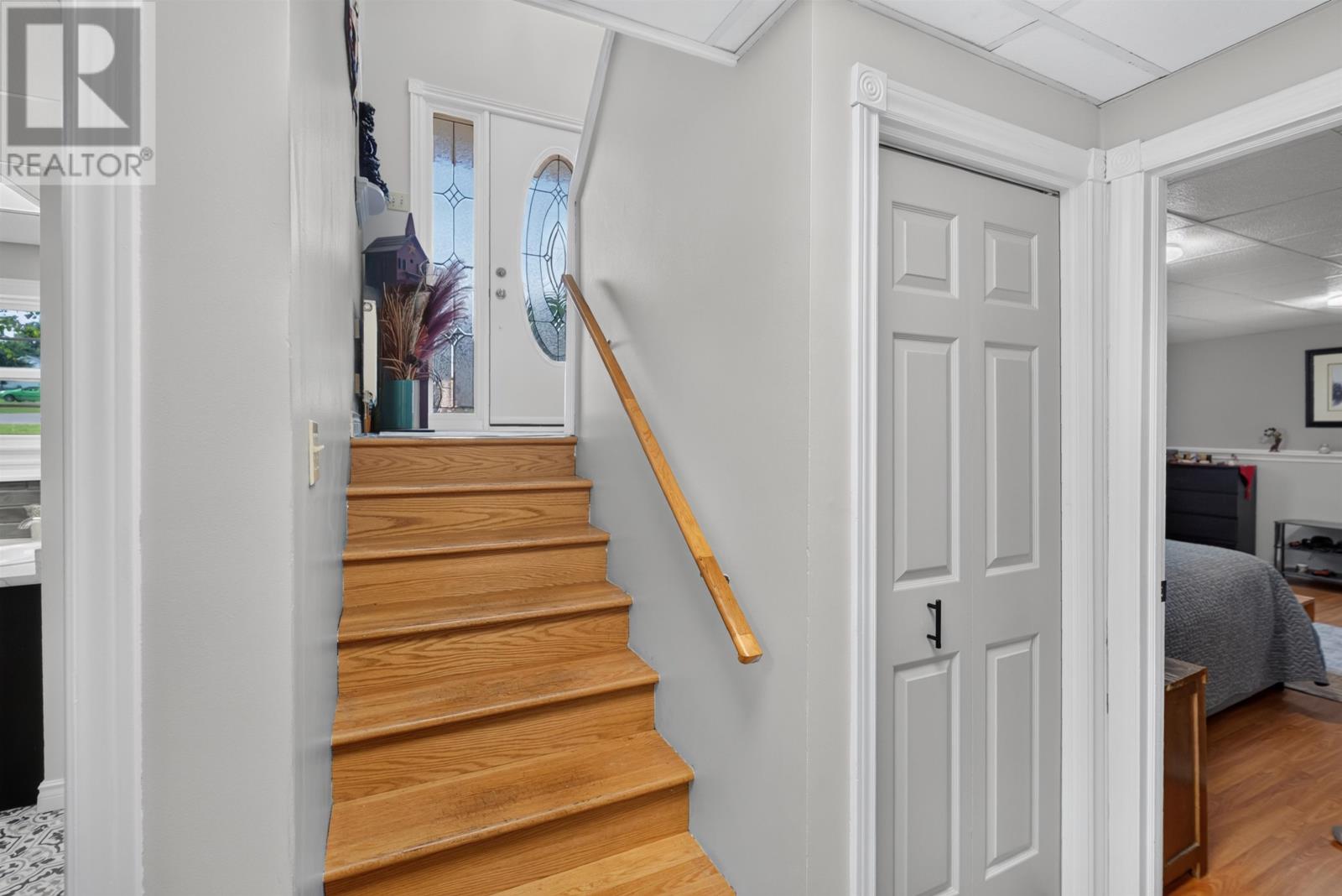 17 Centennial drive - 34