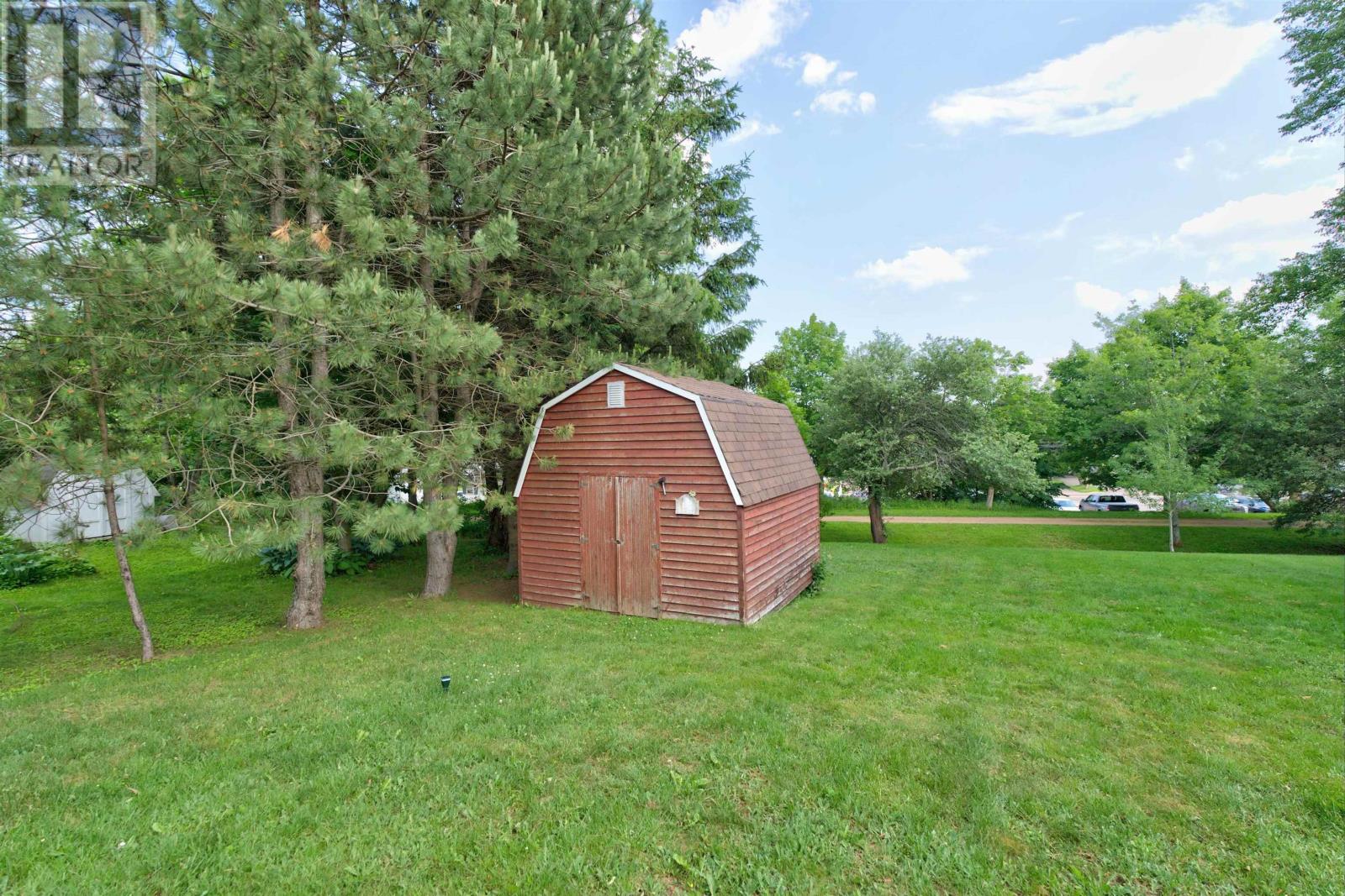 17 Centennial drive - 48