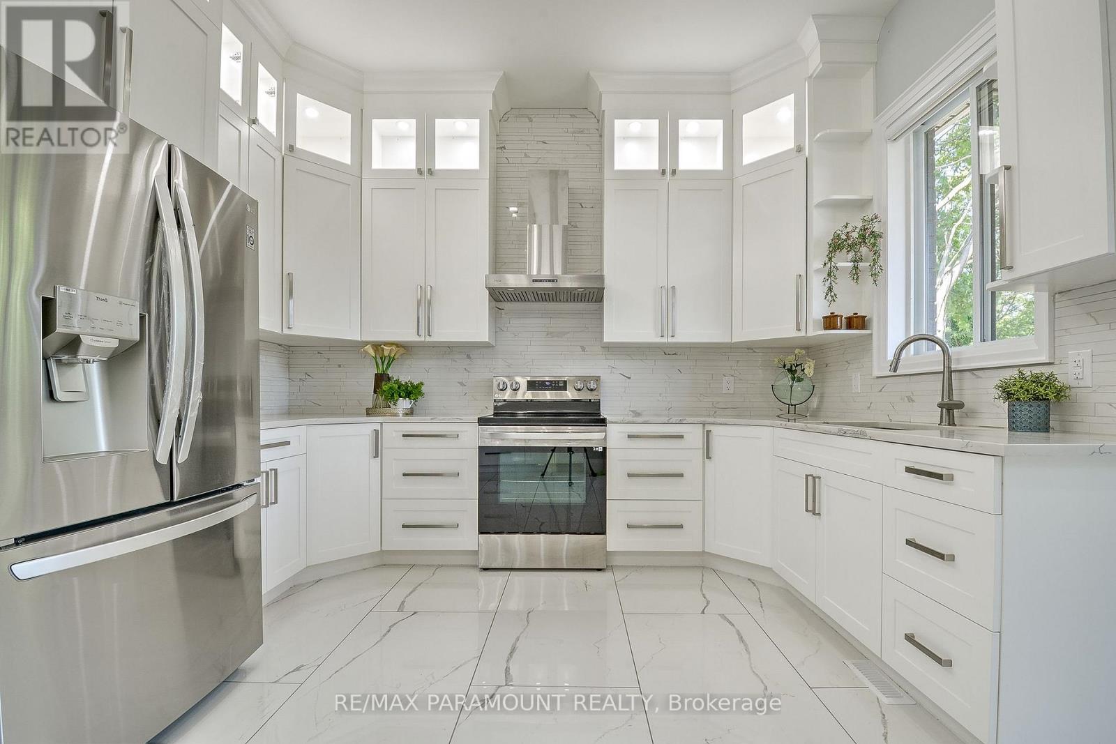 1780 PIERRE AVENUE - 12
